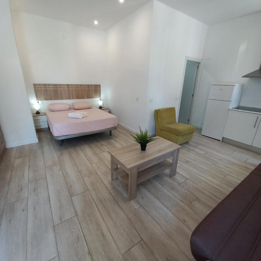 Malaga Velarde Center 3 아파트 외부 사진