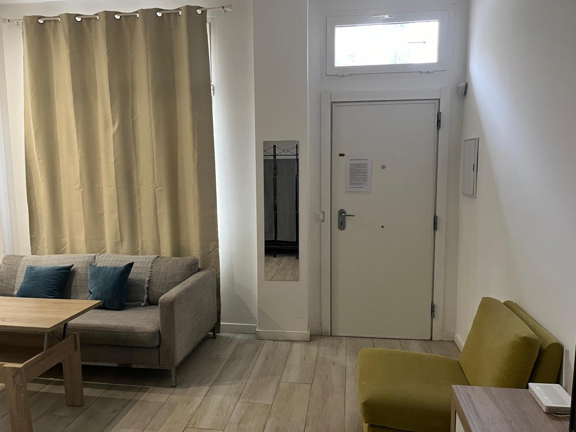 Malaga Velarde Center 3 아파트 외부 사진